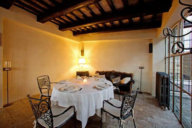 Отель Castello Di Albereto Trarivi Экстерьер фото